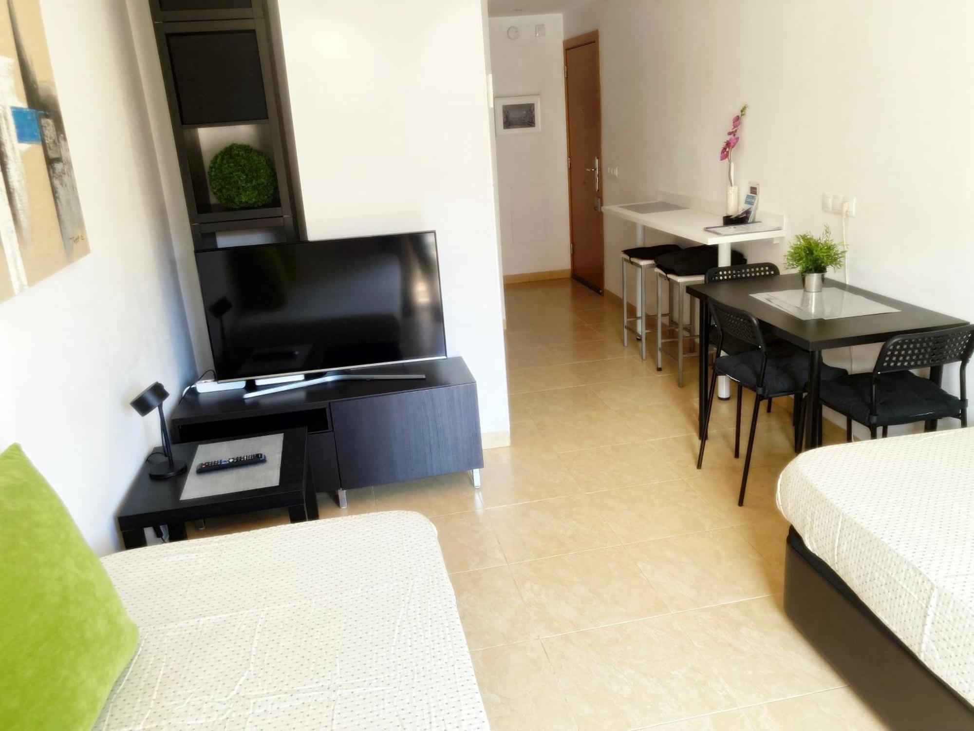 Centrico Y Acogedor Apartamento 赫罗纳 外观 照片